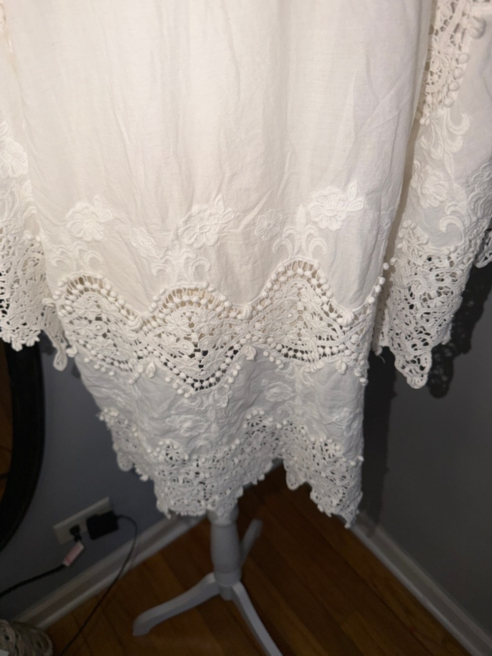 Eberjey white 100% Cotton Crochet-Trim tunic - Picture 5 of 7